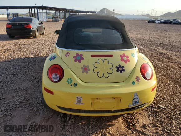 ✅ 2007 Volkswagen Beetle • VIN: 3VWRF31Y87M413641 • Lot: 60330275. Listed on Copart with 69,562 mi. Free auction sales archive from the USA and detailed vehicle history report at DreamBid. Image 6.