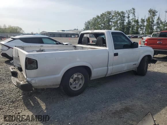 ✅ 2002 Chevrolet S-10 Fleet • VIN: 1GCCS145728132034 • Лот: 54971395. Опубликован ранее на Copart с пробегом 193 146 миль. Бесплатный доступ к архиву аукционных продаж из США и подробный отчёт об истории автомобиля на DreamBid. Изображение 3.