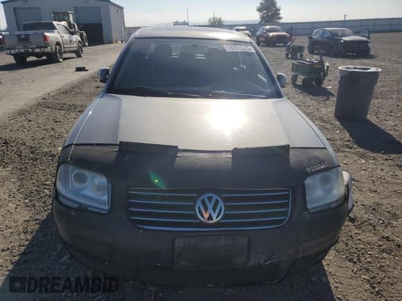 ✅ 2002 Volkswagen Passat GLX • VIN: WVWTH63B52P221657 • Лот: 69789225. Опубликован ранее на Copart с пробегом 169 455 миль. Бесплатный доступ к архиву аукционных продаж из США и подробный отчёт об истории автомобиля на DreamBid. Изображение 5.