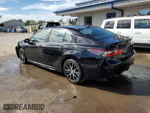2023 Toyota Camry SE with VIN 4T1T11BK7PU092012, listed as a Copart auction lot 80790895 with 58,010 mi miles and Salvage title. Bid and sale history available at DreamBid. Image 2.