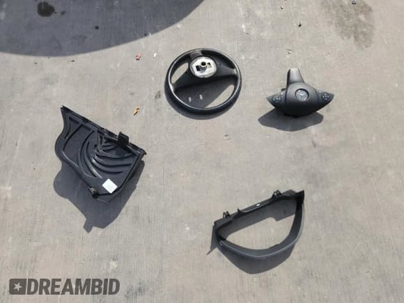 ✅ 2011 Mercedes-Benz C 300 Sport • VIN: WDDGF8BB4BR157027 • Лот: 87035475. Опубликован ранее на Copart с пробегом Не указан. Бесплатный доступ к архиву аукционных продаж из США и подробный отчёт об истории автомобиля на DreamBid. Изображение 12.