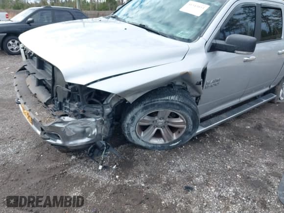 ✅ 2015 Ram 1500 Big Horn • VIN: 1C6RR7LT8FS725846 • Lot: 41343853. Listed on IAAI with 143,890 mi. Free auction sales archive from the USA and detailed vehicle history report at DreamBid. Image 6.