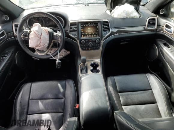 ✅ 2017 Jeep Grand Cherokee Overland • VIN: 1C4RJFCT2HC890315 • Lot: 80259245. Wystawiony na Copart z przebiegiem 88 392 mil. Bezpłatny archiwum sprzedaży aukcyjnych z USA i szczegółowy raport historii pojazdu na DreamBid. Zdjęcie 8.