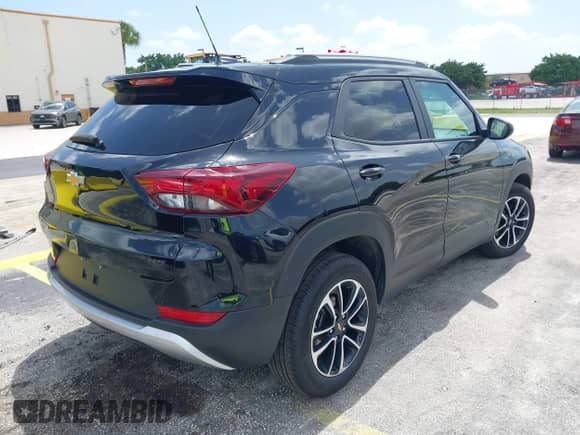 2024 Chevrolet TrailBlazer LT с VIN KL79MPS29RB203048, выставлен на аукционе IAAI как лот 42847750 с пробегом 27 259 миль миль и . История ставок и продаж доступна на DreamBid. Изображение 4.