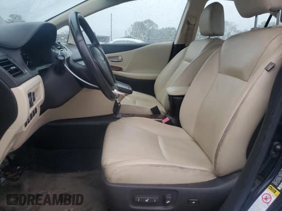 ✅ 2010 Lexus HS 250h • VIN: JTHBB1BA5A2037077 • Лот: 80104224. Опубликован ранее на Copart с пробегом 122 760 миль. Бесплатный доступ к архиву аукционных продаж из США и подробный отчёт об истории автомобиля на DreamBid. Изображение 7.