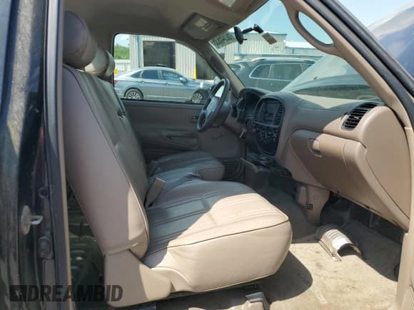 ✅ 2000 Toyota Tundra • VIN: 5TBJN3219YS115386 • Lot: 62346635. Listed on Copart with 75,563 mi. Free auction sales archive from the USA and detailed vehicle history report at DreamBid. Image 10.