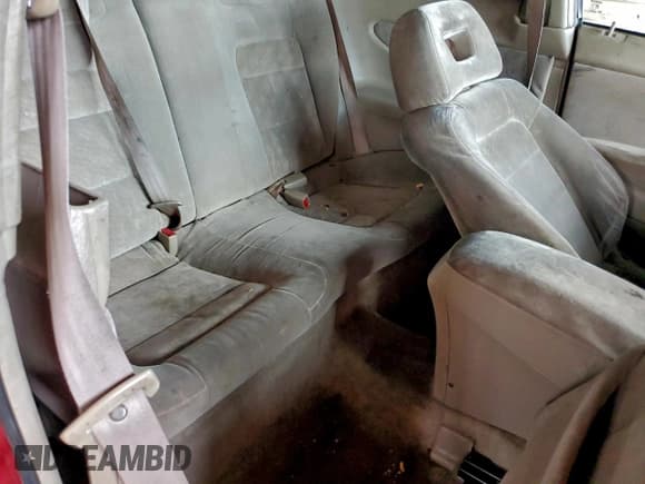 ✅ 2002 Honda Accord LX • VIN: 1HGCG22422A024951 • Lot: 94069805. Wystawiony na Copart z przebiegiem 272 757 mil. Bezpłatny archiwum sprzedaży aukcyjnych z USA i szczegółowy raport historii pojazdu na DreamBid. Zdjęcie 10.