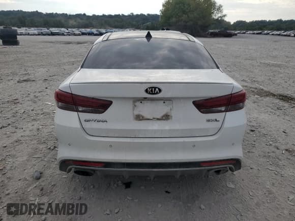 ✅ 2016 Kia Optima SXL Turbo • VIN: 5XXGV4L20GG074547 • Lot: 86310445. Wystawiony na Copart z przebiegiem 138 768 mil. Bezpłatny archiwum sprzedaży aukcyjnych z USA i szczegółowy raport historii pojazdu na DreamBid. Zdjęcie 6.