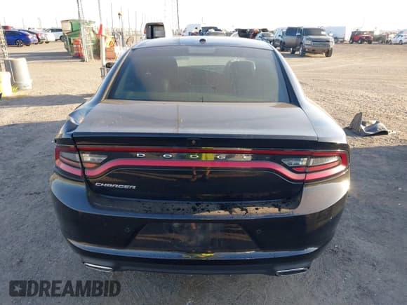 ✅ 2022 Dodge Charger SXT • VIN: 2C3CDXBG7NH205942 • Lot: 42822646. Wystawiony na IAAI z przebiegiem 79 883 mil. Bezpłatny archiwum sprzedaży aukcyjnych z USA i szczegółowy raport historii pojazdu na DreamBid. Zdjęcie 16.