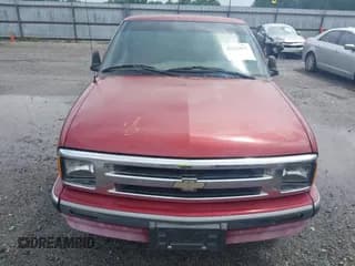 ✅ 1995 Chevrolet S-10 • VIN: 1GCCS14ZXS8174085 • Лот: 42236832. Опубликован ранее на IAAI с пробегом 119 799 миль. Бесплатный доступ к архиву аукционных продаж из США и подробный отчёт об истории автомобиля на DreamBid. Изображение 6.
