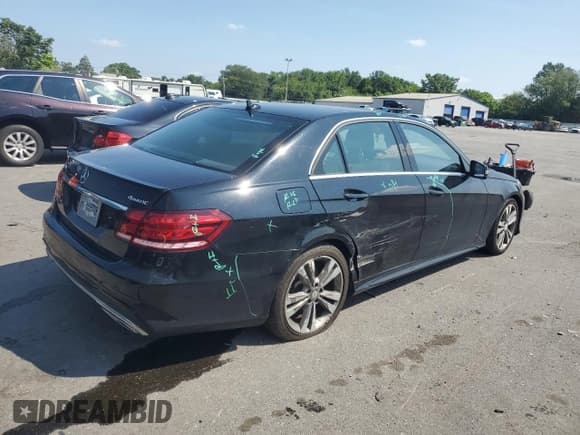 ✅ 2014 Mercedes-Benz E 350 Sport • VIN: WDDHF8JB3EB006523 • Lot: 65920545. Wystawiony na Copart z przebiegiem 143 668 mil. Bezpłatny archiwum sprzedaży aukcyjnych z USA i szczegółowy raport historii pojazdu na DreamBid. Zdjęcie 3.
