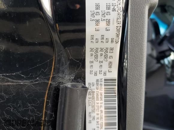 ✅ 2007 Jeep Commander Sport • VIN: 1J8HH48K57C587581 • Лот: 80295183. Опубликован ранее на Copart с пробегом 230 660 миль. Бесплатный доступ к архиву аукционных продаж из США и подробный отчёт об истории автомобиля на DreamBid. Изображение 12.