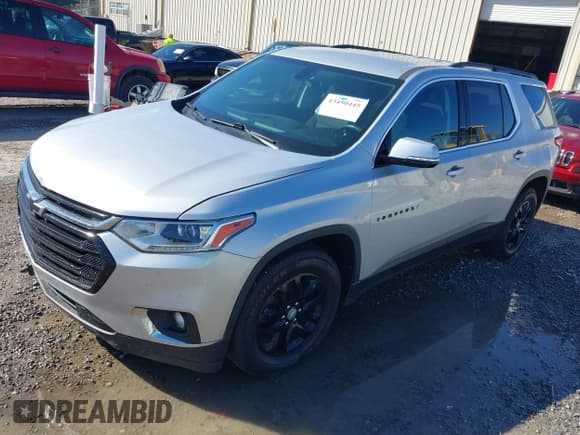 ✅ 2019 Chevrolet Traverse LT Cloth • VIN: 1GNERGKW7KJ300242 • Lot: 43450445. Wystawiony na IAAI z przebiegiem 116 868 mil. Bezpłatny archiwum sprzedaży aukcyjnych z USA i szczegółowy raport historii pojazdu na DreamBid. Zdjęcie 17.