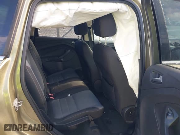 ✅ 2013 Ford Escape SE • VIN: 1FMCU0G94DUC73247 • Lot: 42885041. Listed on IAAI with 173,106 mi. Free auction sales archive from the USA and detailed vehicle history report at DreamBid. Image 8.