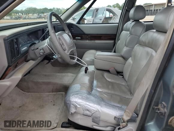 ✅ 1998 Buick LeSabre Limited • VIN: 1G4HR52K0WH463105 • Lot: 68919735. Listed on Copart with 168,360 mi. Free auction sales archive from the USA and detailed vehicle history report at DreamBid. Image 7.