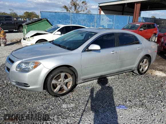 ✅ 2011 Chevrolet Malibu 1LT • VIN: 1G1ZC5EU1BF394575 • Lot: 84498644. Listed on Copart with 140,487 mi. Free auction sales archive from the USA and detailed vehicle history report at DreamBid. Image 1.