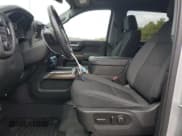 ✅ 2021 Chevrolet Silverado 1500 RST • VIN: 1GCUYEED3MZ335743 • Lot: 70964664. Wystawiony na Copart z przebiegiem 30 725 mil. Bezpłatny archiwum sprzedaży aukcyjnych z USA i szczegółowy raport historii pojazdu na DreamBid. Zdjęcie 7.