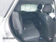 ✅ 2020 Kia Sorento LX • VIN: 5XYPGDA55LG667883 • Lot: 41802632. Wystawiony na IAAI z przebiegiem 66 310 mil. Bezpłatny archiwum sprzedaży aukcyjnych z USA i szczegółowy raport historii pojazdu na DreamBid. Zdjęcie 8.