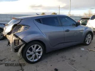✅ 2016 Hyundai Veloster • VIN: KMHTC6AD1GU248491 • Lot: 87244544. Wystawiony na Copart z przebiegiem 92 442 mil. Bezpłatny archiwum sprzedaży aukcyjnych z USA i szczegółowy raport historii pojazdu na DreamBid. Zdjęcie 3.