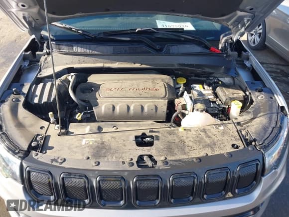 ✅ 2022 Jeep Compass Latitude • VIN: 3C4NJCBB9NT187946 • Lot: 41675926. Listed on IAAI with 25,506 mi. Free auction sales archive from the USA and detailed vehicle history report at DreamBid. Image 10.