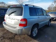 ✅ 2007 Toyota Highlander w/3rd Row • VIN: JTEEW21A570046033 • Lot: 40702974. Wystawiony na IAAI z przebiegiem Nie podano. Bezpłatny archiwum sprzedaży aukcyjnych z USA i szczegółowy raport historii pojazdu na DreamBid. Zdjęcie 4.