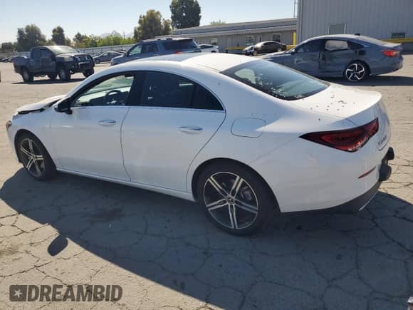 2022 Mercedes-Benz CLA 250 с VIN W1K5J4GB0NN321263, выставлен на аукционе Copart как лот 81094685 с пробегом 43 438 миль миль и Списание • Salvage title. История ставок и продаж доступна на DreamBid. Изображение 2.