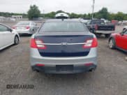 ✅ 2015 Ford Police Interceptor • VIN: 1FAHP2MK9FG162222 • Lot: 42921562. Wystawiony na IAAI z przebiegiem 202 231 mil. Bezpłatny archiwum sprzedaży aukcyjnych z USA i szczegółowy raport historii pojazdu na DreamBid. Zdjęcie 16.