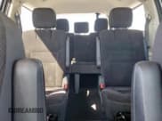 ✅ 2018 Dodge Grand Caravan SE • VIN: 2C4RDGBG6JR308439 • Lot: 80713085. Wystawiony na Copart z przebiegiem 81 793 mil. Bezpłatny archiwum sprzedaży aukcyjnych z USA i szczegółowy raport historii pojazdu na DreamBid. Zdjęcie 10.