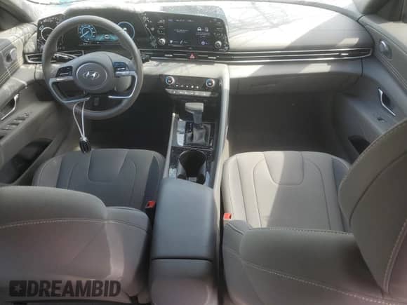 2022 Hyundai Elantra SEL с VIN 5NPLS4AG3NH068524, выставлен на аукционе Copart как лот 90332465 с пробегом 70 850 миль миль и Списание • Salvage title. История ставок и продаж доступна на DreamBid. Изображение 8.