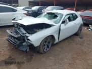 ✅ 2019 Dodge Challenger R/T • VIN: 2C3CDZBT4KH606434 • Lot: 42982413. Wystawiony na IAAI z przebiegiem 84 591 mil. Bezpłatny archiwum sprzedaży aukcyjnych z USA i szczegółowy raport historii pojazdu na DreamBid. Zdjęcie 2.