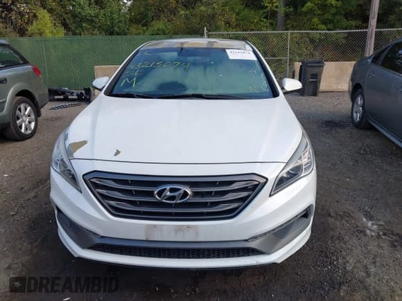 ✅ 2017 Hyundai Sonata Sport • VIN: 5NPE34AB2HH528688 • Lot: 43215074. Listed on IAAI with 167,062 mi. Free auction sales archive from the USA and detailed vehicle history report at DreamBid. Image 12.