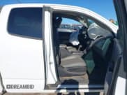 ✅ 2015 Chevrolet Colorado 4WD WT • VIN: 1GCHTAE37F1265634 • Lot: 43655091. Listed on IAAI with 197,858 mi. Free auction sales archive from the USA and detailed vehicle history report at DreamBid. Image 5.