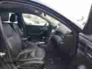 2016 Chevrolet Malibu LTZ z VIN 1G11E5SAXGU120067, wystawiony jako IAAI lot #43451120 z przebiegiem 124 552 mil mil oraz . Historia ofert i sprzedaży dostępna na DreamBid. Obrazek 5.