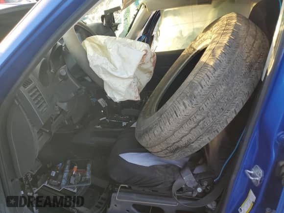 2007 Dodge Nitro SXT с VIN 1D8GU28K77W636637, выставлен на аукционе Copart как лот 75926094 с пробегом Не указан миль и Списание • Salvage title. История ставок и продаж доступна на DreamBid. Изображение 7.