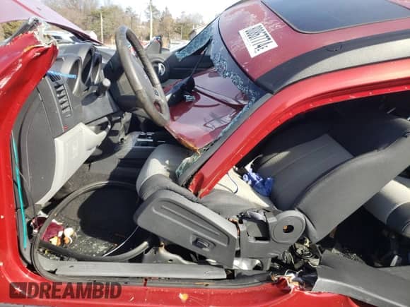 2007 Dodge Nitro SLT z VIN 1D8GU58K77W583875, wystawiony jako Copart lot #80867774 z przebiegiem Nie podano mil oraz Szkoda całkowita • Salvage title. Historia ofert i sprzedaży dostępna na DreamBid. Obrazek 7.