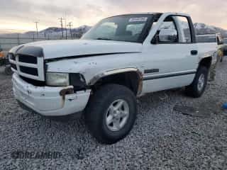 1997 Dodge 1500 с VIN 1B7HF16Y9VJ507503, выставлен на аукционе Copart как лот 85145164 с пробегом 183 045 миль миль и Списание • Salvage title. История ставок и продаж доступна на DreamBid. Изображение 1.