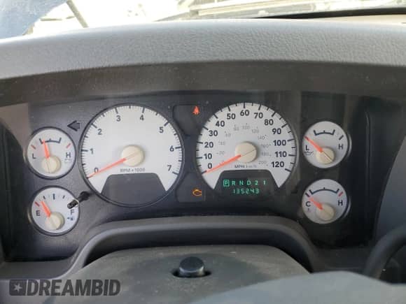 ✅ 2008 Dodge 1500 Laramie • VIN: 1D7HU18238J108031 • Лот: 80997804. Размещён на Copart с пробегом 135 243 миль миль. Получите бесплатный доступ к архиву аукционных продаж из США и посмотрите подробный отчёт об истории автомобиля на DreamBid. Изображение 9.