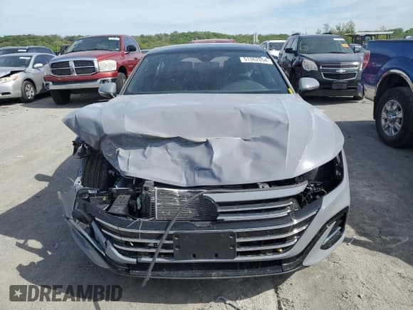 ✅ 2023 Volkswagen Arteon SEL R-Line • VIN: WVWAR7AN0PE009288 • Лот: 51362054. Опубликован ранее на Copart с пробегом 11 720 миль. Бесплатный доступ к архиву аукционных продаж из США и подробный отчёт об истории автомобиля на DreamBid. Изображение 5.