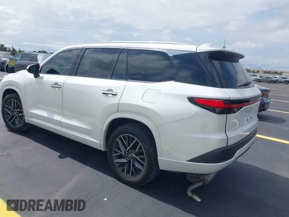 ✅ 2024 Lexus TX 350 • VIN: 5TDAAAA6XRS005002 • Lot: 42246675. Wystawiony na IAAI z przebiegiem 10 540 mil. Bezpłatny archiwum sprzedaży aukcyjnych z USA i szczegółowy raport historii pojazdu na DreamBid. Zdjęcie 3.