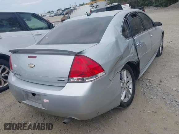 ✅ 2014 Chevrolet Impala LTZ • VIN: 2G1WC5E34E1136184 • Лот: 43292671. Опубликован ранее на IAAI с пробегом 130 193 миль. Бесплатный доступ к архиву аукционных продаж из США и подробный отчёт об истории автомобиля на DreamBid. Изображение 4.