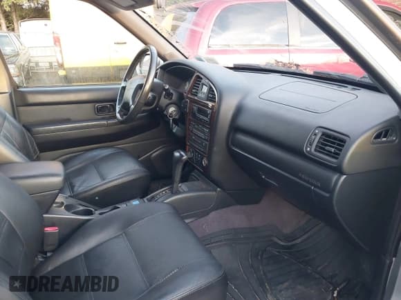 ✅ 2001 Nissan Pathfinder LE • VIN: JN8DR09Y51W594863 • Лот: 43861755. Опубликован ранее на IAAI с пробегом 226 345 миль. Бесплатный доступ к архиву аукционных продаж из США и подробный отчёт об истории автомобиля на DreamBid. Изображение 5.