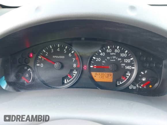 2014 Nissan Frontier Desert Runner z VIN 1N6AD0ER0EN733673, wystawiony jako IAAI lot #43260104 z przebiegiem 163 382 mil mil oraz . Historia ofert i sprzedaży dostępna na DreamBid. Obrazek 7.