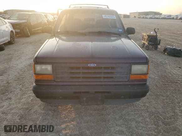 ✅ 1994 Ford Explorer Eddie Bauer • VIN: 1FMCU22X9RUD89035 • Lot: 45743325. Wystawiony na Copart z przebiegiem 223 237 mil. Bezpłatny archiwum sprzedaży aukcyjnych z USA i szczegółowy raport historii pojazdu na DreamBid. Zdjęcie 5.