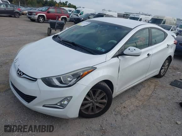 2016 Hyundai Elantra SE с VIN 5NPDH4AE8GH757785, выставлен на аукционе IAAI как лот 43222440 с пробегом 139 186 миль миль и . История ставок и продаж доступна на DreamBid. Изображение 17.