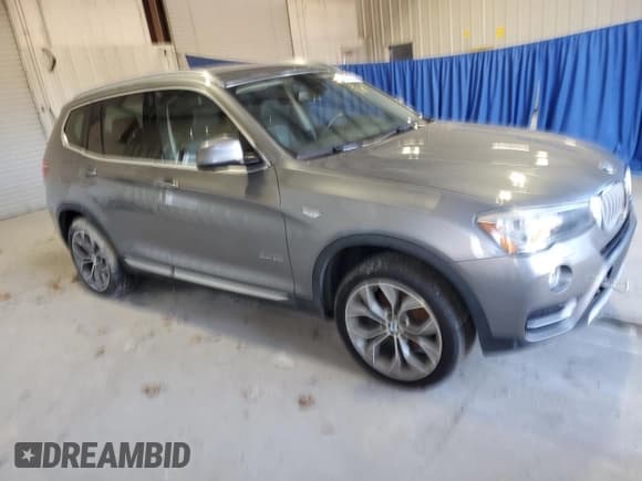 ✅ 2015 BMW X3 xDrive28i • VIN: 5UXWX9C58F0D44803 • Lot: 92819785. Wystawiony na Copart z przebiegiem Nie podano. Bezpłatny archiwum sprzedaży aukcyjnych z USA i szczegółowy raport historii pojazdu na DreamBid. Zdjęcie 4.