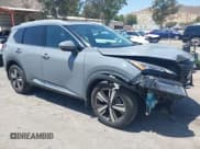 ✅ 2022 Nissan Rogue SL • VIN: 5N1BT3CA2NC703638 • Lot: 42261256. Wystawiony na IAAI z przebiegiem 34 314 mil. Bezpłatny archiwum sprzedaży aukcyjnych z USA i szczegółowy raport historii pojazdu na DreamBid. Zdjęcie 1.