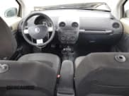 ✅ 2001 Volkswagen Beetle GLS • VIN: 3VWCB21C11M463238 • Lot: 91446615. Listed on Copart with 51,962 mi. Free auction sales archive from the USA and detailed vehicle history report at DreamBid. Image 8.