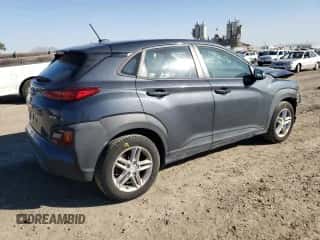 2019 Hyundai Kona SE с VIN KM8K1CAA5KU285011, выставлен на аукционе Copart как лот 40510963 с пробегом 76 784 миль миль и . История ставок и продаж доступна на DreamBid. Изображение 3.