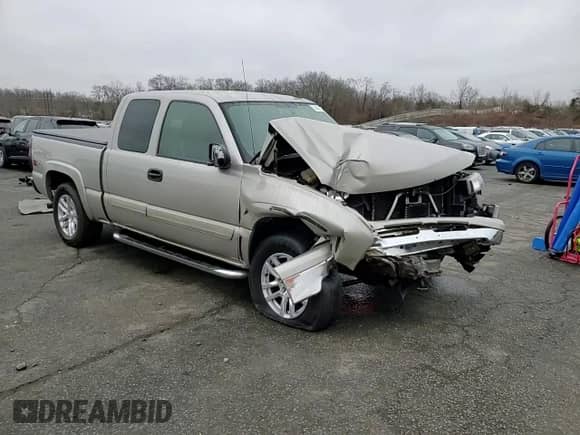 2006 Chevrolet Silverado 1500 LT2 с VIN 1GCEK19T66Z108551, выставлен на аукционе Copart как лот 84057344 с пробегом 206 130 миль миль и Списание • Salvage title. История ставок и продаж доступна на DreamBid. Изображение 10.