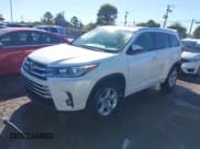 ✅ 2017 Toyota Highlander Limited Platinum • VIN: 5TDYZRFH5HS218017 • Lot: 43569903. Listed on IAAI with 221,162 mi. Free auction sales archive from the USA and detailed vehicle history report at DreamBid. Image 2.